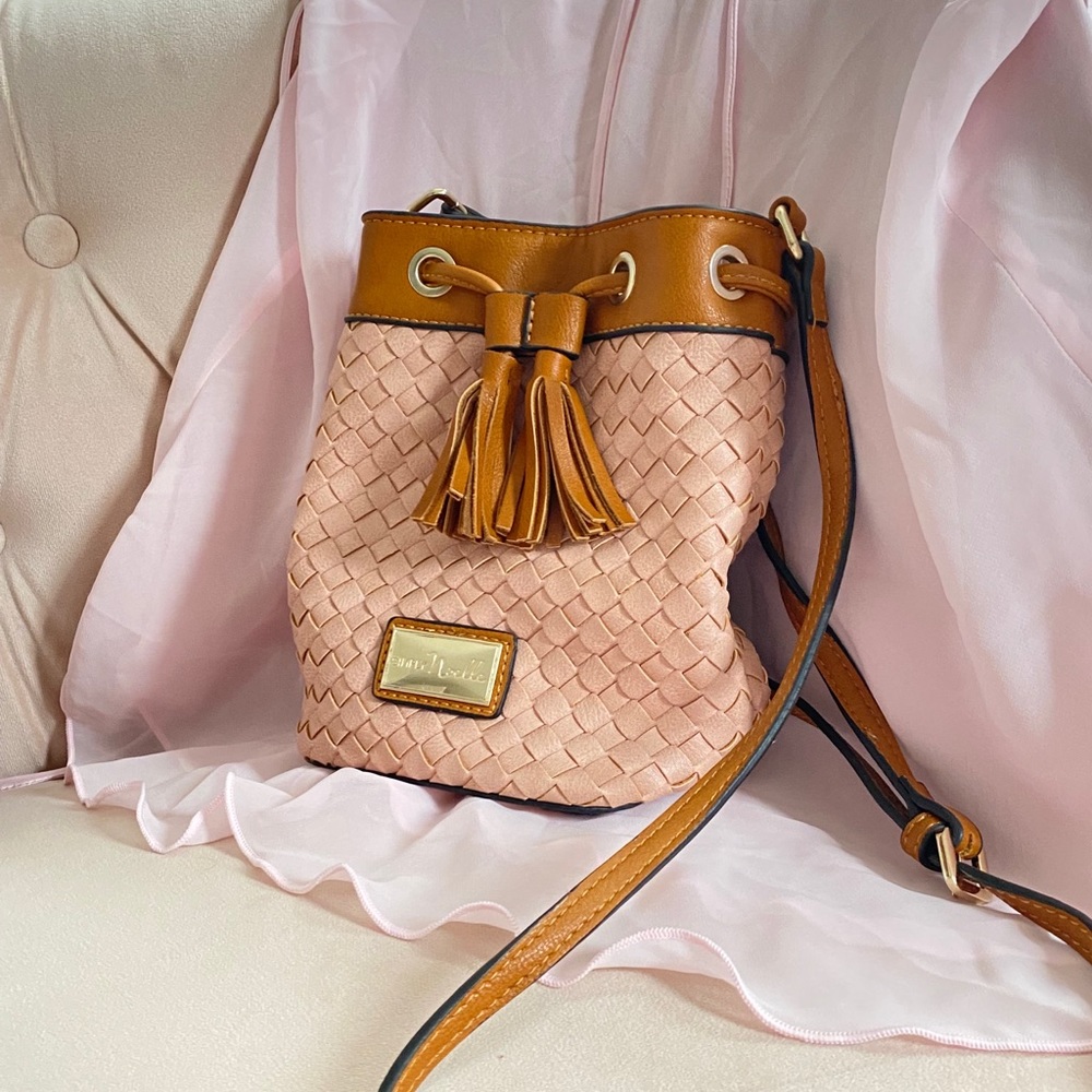Simply Noelle Pink Crossbody Purse
